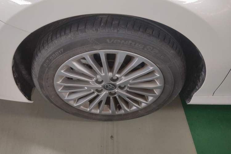 Used Toyota Camry 2024 2.0G Prestige Edition
