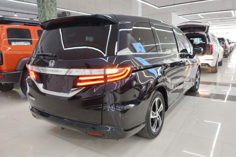 Used Honda Odyssey 2017 2.4L Supreme Edition
