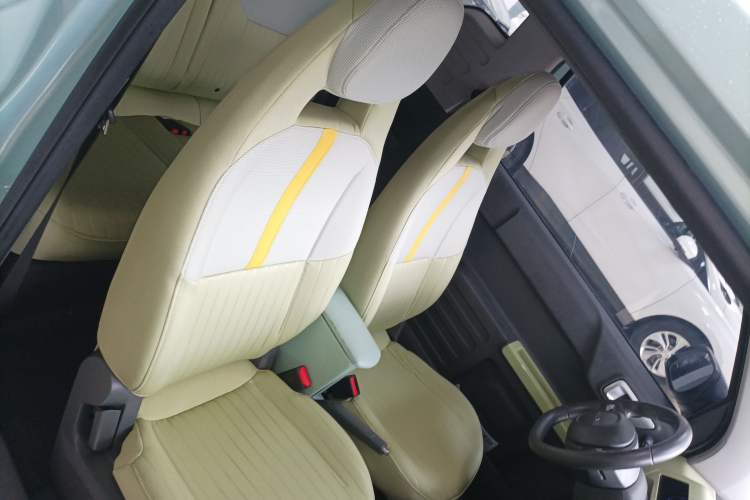 Used Geely Galaxy Panda 2023 Panda Mini 200km Endurance Bear