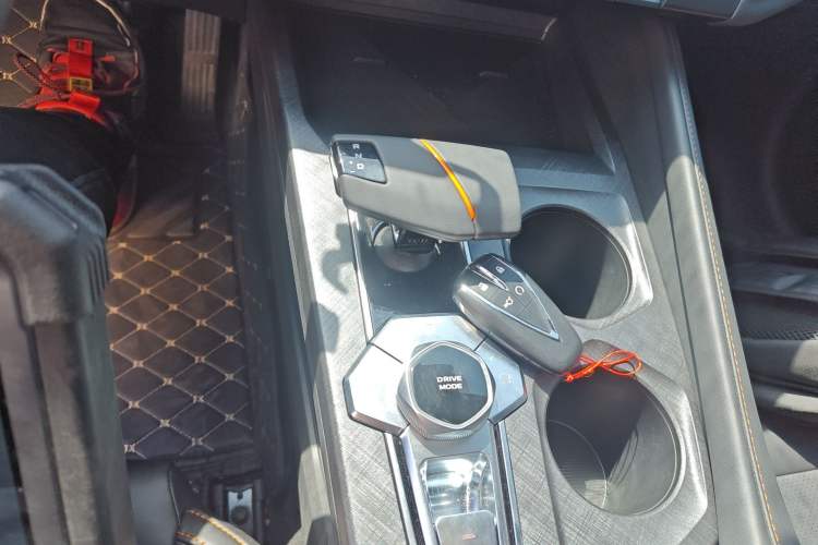 Used CHANGAN UNI-V 2024 1.5T Prestige Edition