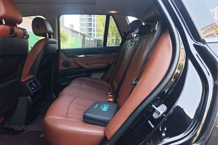 Used BMW X5 2018 xDrive35i Standard Model Small Screen Fabric Middle East