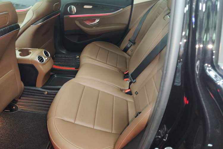 Used Mercedes-Benz E-Class 2019 Restyled E 300 L Sporty and Stylish Edition Left Rear Seat