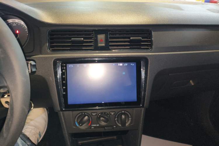 Used Skoda Rapid Spaceback 2019 Revised Version 1.5L Automatic Standard Edition China VI