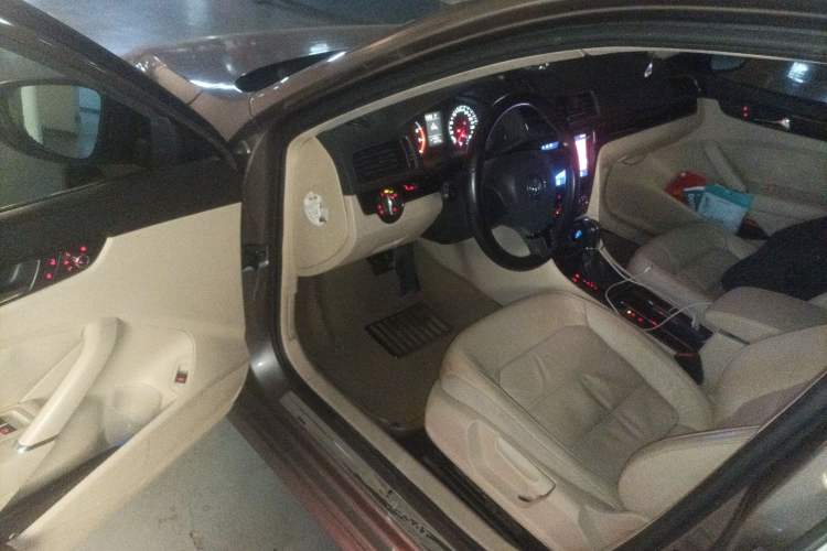 Used Volkswagen Passat 2011 1.4 TSI DSG Prestige Edition Driver Seat