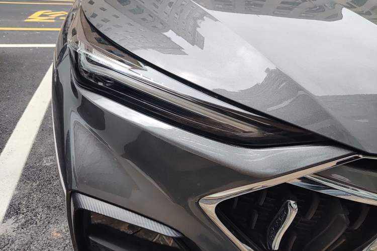 Used CHANGAN OSHAN X5 2021 1.5T DCT Flagship Edition Right Front Headlight