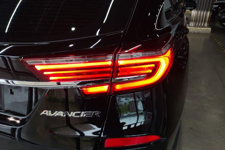 Used Honda Avancier 2020 240TURBO Front-Wheel Drive Smart Edition Right Rear Taillight