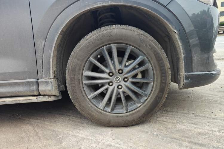 Used Mazda CX-5 2021 2.0L Automatic Two-Wheel Drive Black Knight Right Front Wheel Hub