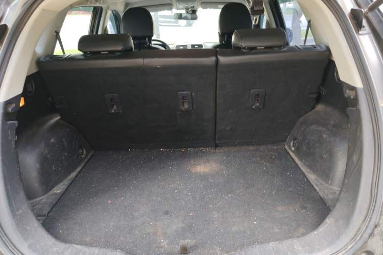 Used Haval H2 2017 Red-Label 1.5T Automatic Two-Wheel Drive Luxury Model Trunk