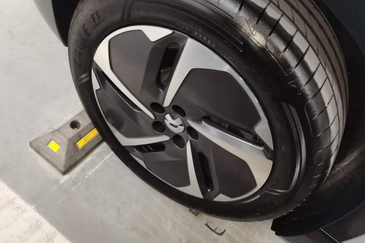 Used Nio ES6 2024 75 kWh
