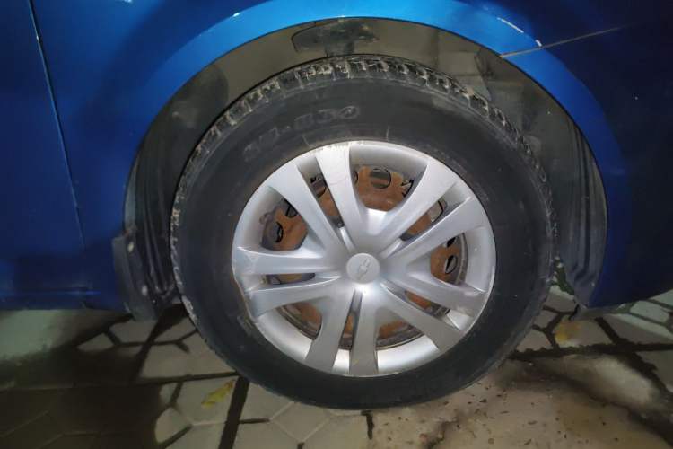 Used Chevrolet Aveo Sonic 2014 Sedan 1.4SL AT Fashion Edition