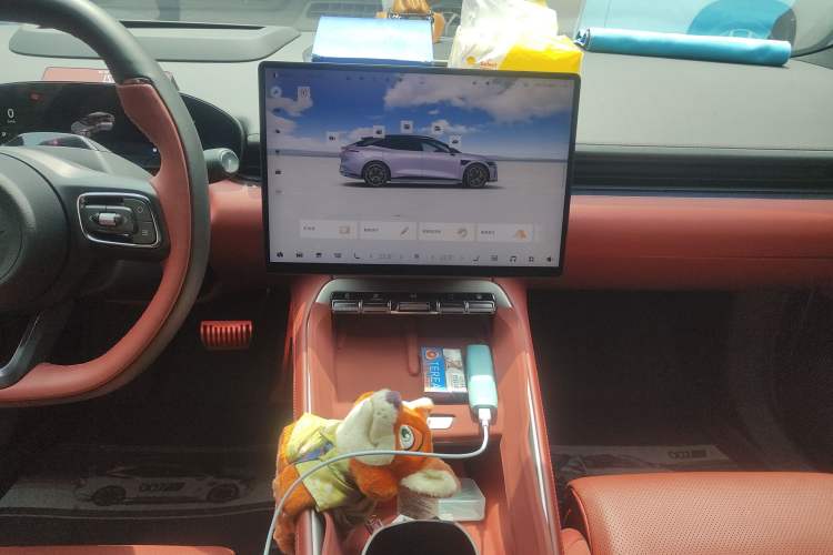 Used Zeekr 007GT 2025 Four-Wheel Drive Intelligent Driving Version 75 kWh Audio And AC Panel