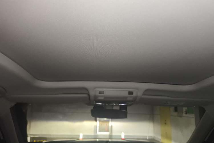 Used Volkswagen Tayron X 2020 330TSI Two-Wheel Drive Luxury Smart Connectivity Version