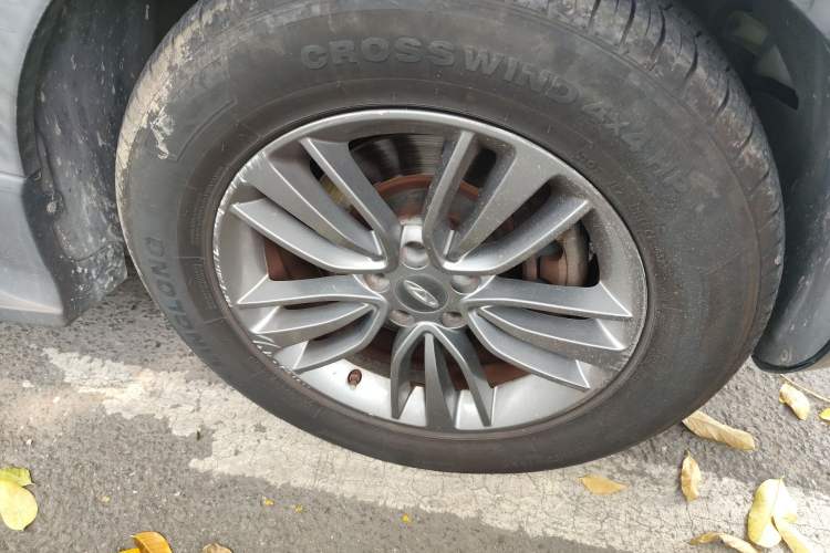 Used Chery Tiggo 5 2014 2.0L CVT Family Deluxe Edition Right Front Wheel Hub