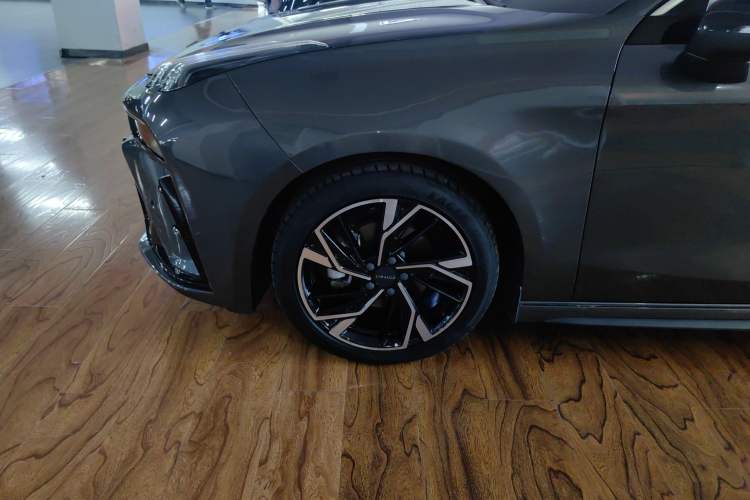 Used Lynk & Co 03 2023 1.5TD DCT JingPro
