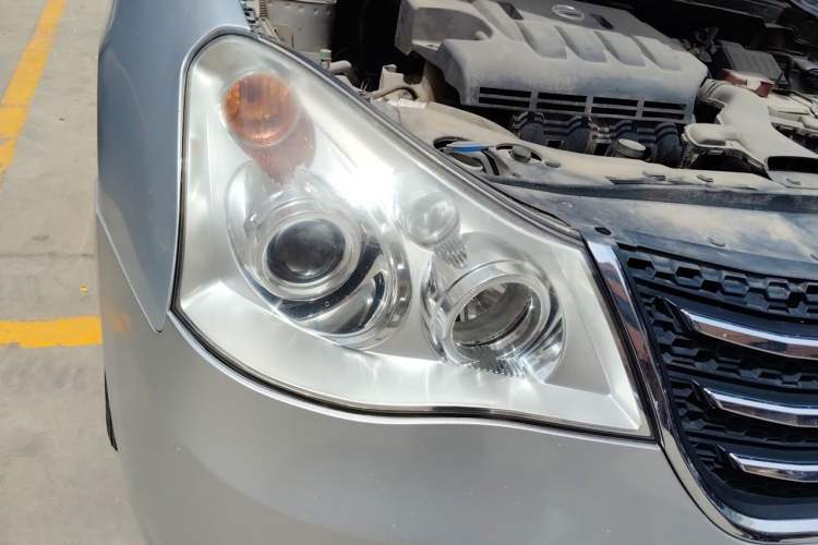 Used Dongfeng Aeolus A60 2014 1.6L Manual Luxury Model
