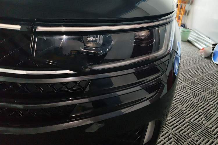 Used Volkswagen Tavendor 2023 380TSI Four-Wheel Drive R-Line Cruise Edition