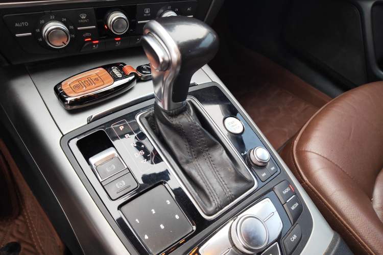 Used Audi A6L 2012 30 FSI Technology Edition
