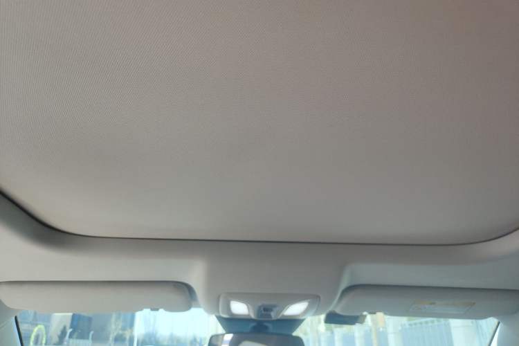 Used CHANGAN UNI-K iDD 2023 Zhidian iDD 1.5T 135km Smart & Fun Model