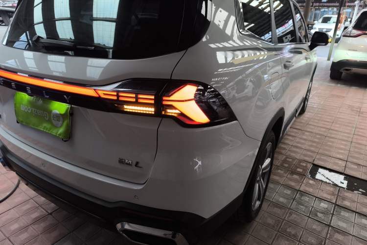 Used Geely Auto Haoyue L 2023 2.0T DCT Prestige Edition
