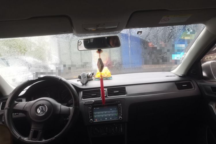 Used Volkswagen Santana 2015 1.6L Manual Fashion Edition