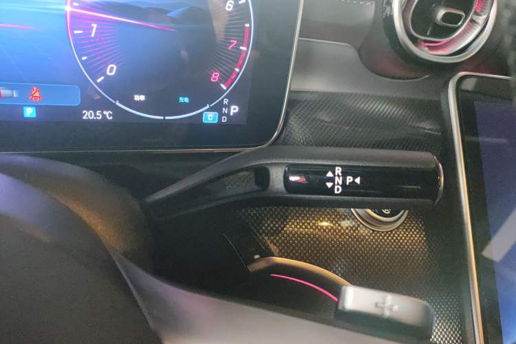 Used Mercedes-Benz C-Class 2025 C 260 L Obsidian Night Sport Edition
