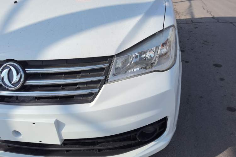 Used Dongfeng Fengon 330 2019 1.5L Manual Practical II China VI