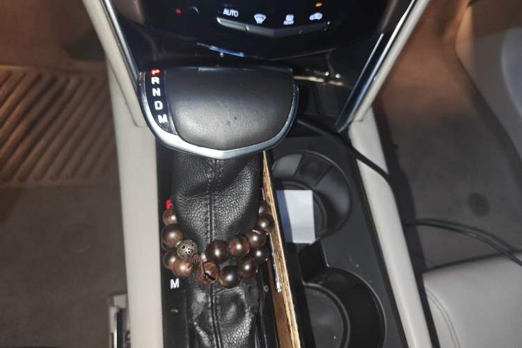 Used Cadillac XTS 2015 28T Elite Model Gear Lever