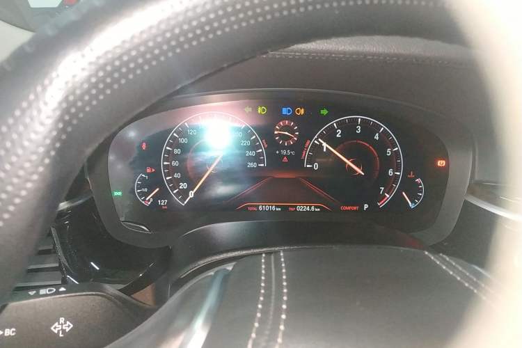 Used BMW 5 Series 2019 525Li Luxury Package