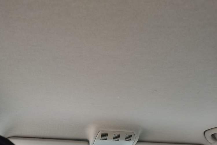 Used Skoda Fabia 2014 1.4L Automatic Crystal Edition
