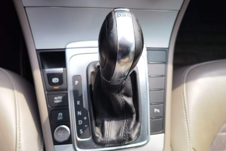 Used Volkswagen Magotan 2012 2.0 TSI Prestige Edition