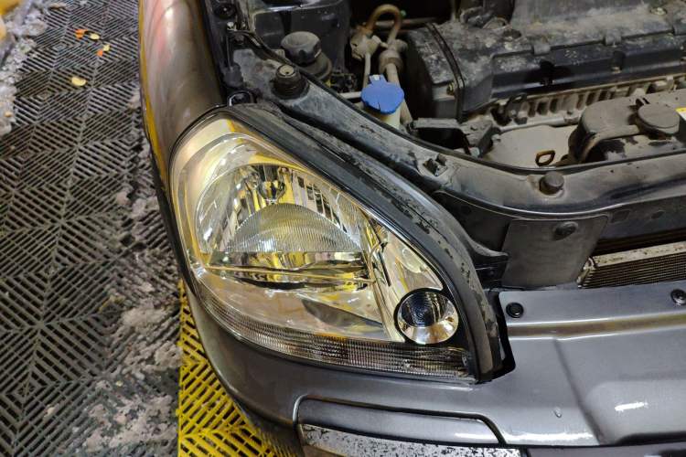 Used Hyundai Tucson 2009 2.0L Manual Two-Wheel Drive Fashion Edition