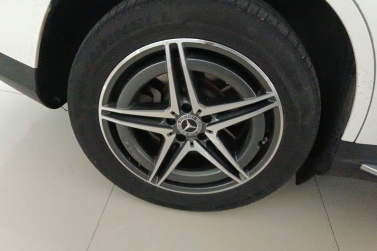 Used Mercedes-Benz EQC 2021 EQC 400 4MATIC Exterior 5