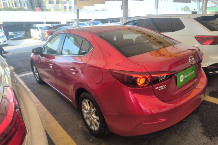 Used Mazda Mazda 3 Axela 2019 Cloud-Controlled Sedan 1.5L Automatic Luxury Model China VI Standard

