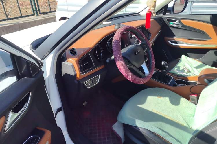 Used Zotye T300 2017 1.5L Manual Luxury Model
