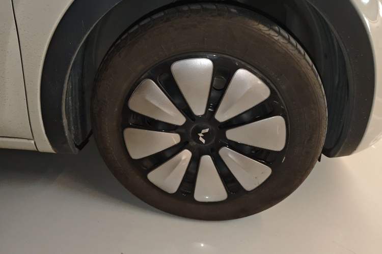 Used Wuling Bingo 2023 410 km Lingxi Deluxe Edition