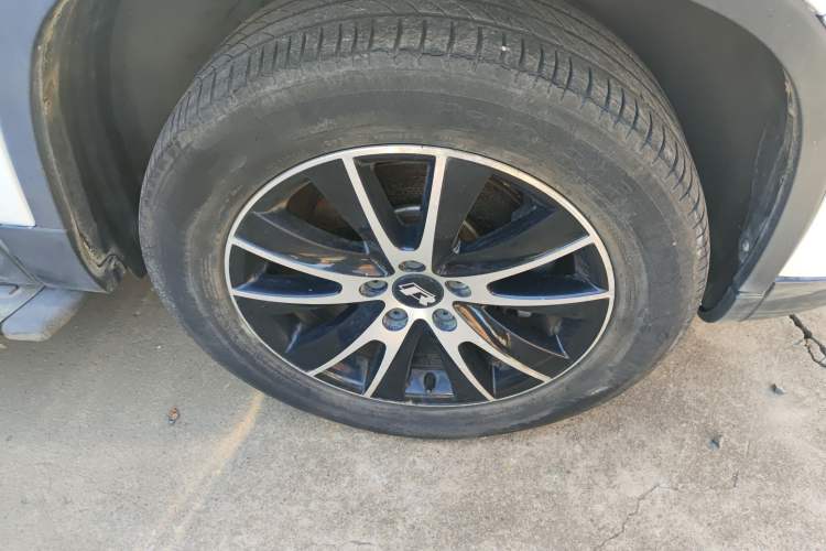 Used Volkswagen Tiguan L 2013 1.8TSI Automatic Two-Wheel Drive Luxury Model
