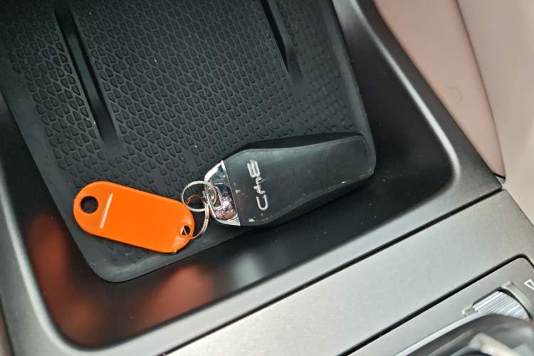 Used BYD Yuan UP 2024 401KM Leading Edition Vehicle Key