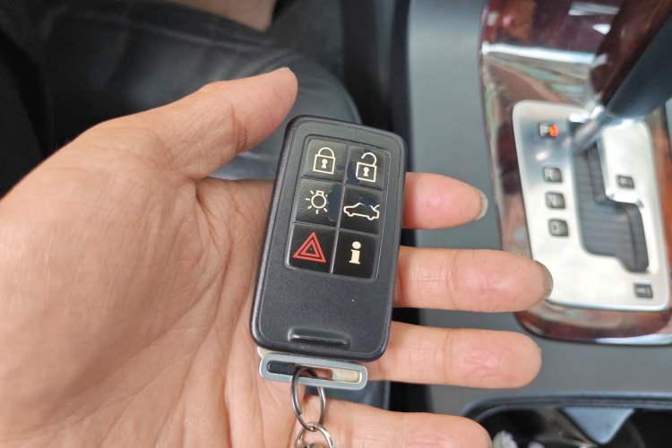 Used Volvo S80 2007 2.5T Zhiya Edition Vehicle Key