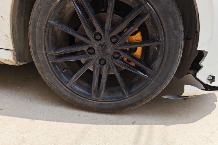 Used Geely Auto Binray 2022 Binrui COOL 1.5T DCT Thunder Edition Right Front Wheel Hub