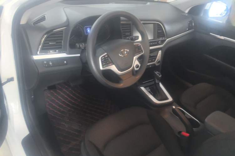 Used Hyundai Elantra (6th Generation / Lingdong) 2016 1.6L Automatic ZhiXuan – Elite Version
