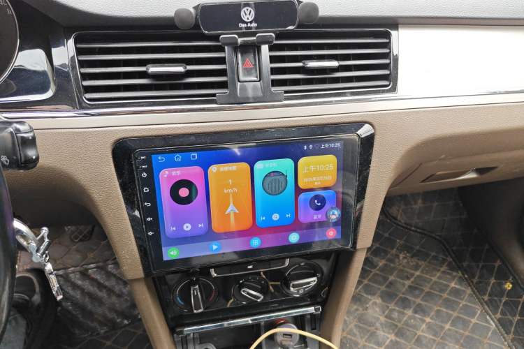 Used Volkswagen Bora 2013 1.6L Manual Comfort Model
