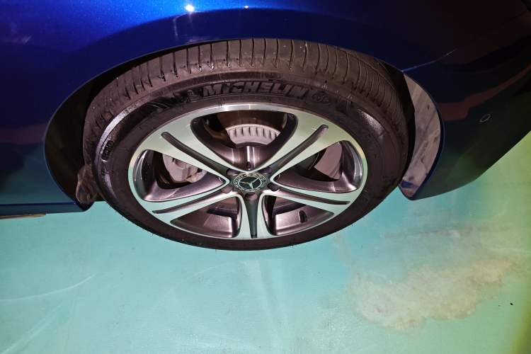 Used Mercedes-Benz E-Class 2018 Facelift E 200 L Sport Edition