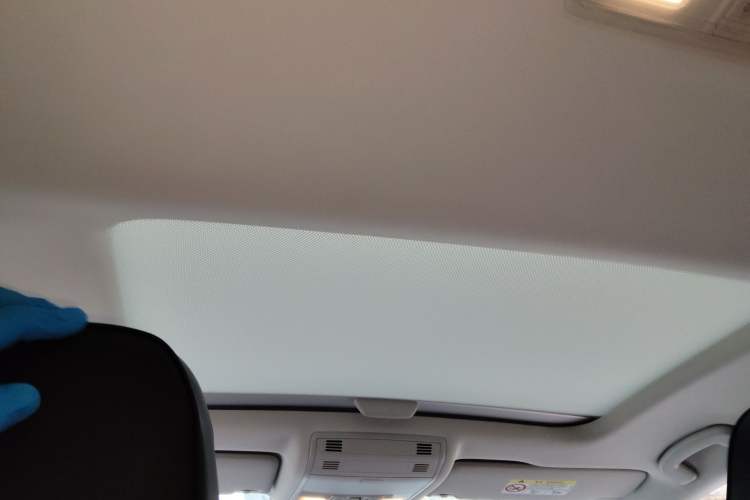 Used Volkswagen Golf 2019 280TSI DSG Luxury Version China VI Standard Headliner