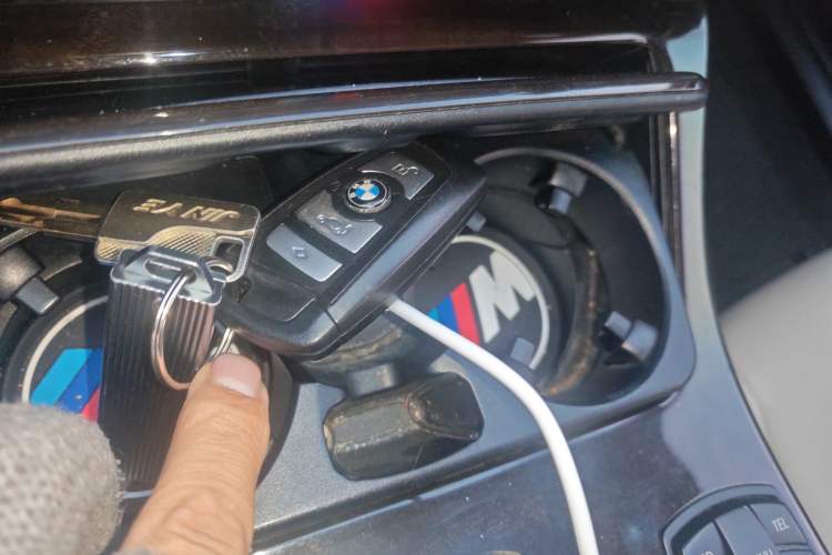 Used BMW 5 Series 2011 523Li Luxury Model