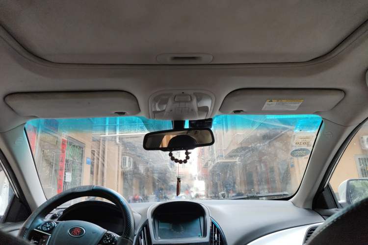 Used BYD Qin New Energy 2015 1.5T Dual-Crown Flagship Plus Edition Headliner