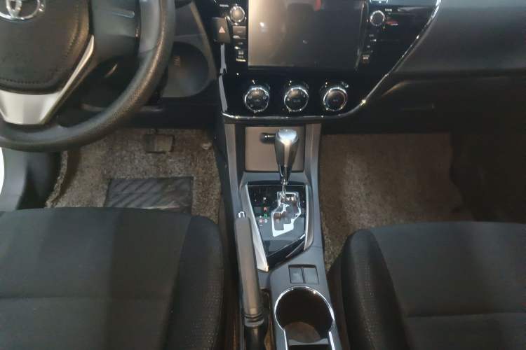 Used Toyota Corolla 2014 1.6L CVT GL
