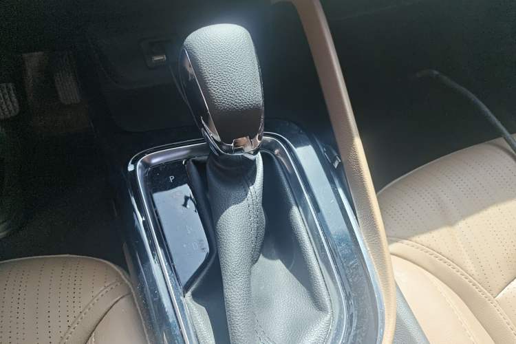 Used Buick GL6 2021 323T Mild Hybrid Connect Luxury Model
