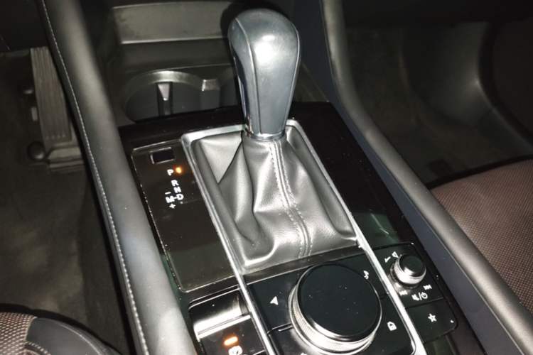 Used Mazda 3 Axela 2020 2.0L Automatic Zhiya Edition