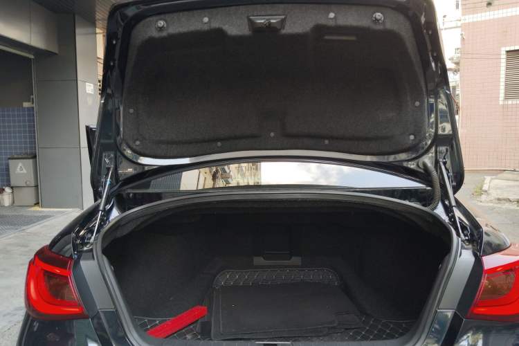 Used Infiniti Q70 2017 Q70L 2.5L Elite Edition