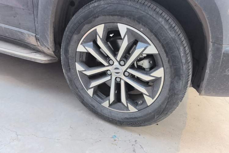 Used Haval DARGO 2021 Revised Version 1.5T DCT Two-Wheel Drive "Mǎquǎn" Edition Right Front Wheel Hub